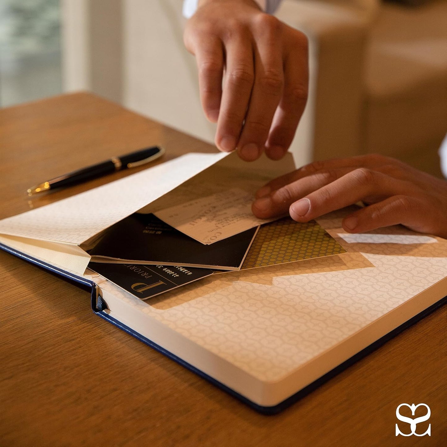 Journal Notebook for Writing, Vegan Leather Hardcover Notebook - Pen loop, Back Pockets & Lay-Flat design, 120 GSM A5 College ruled Bleed free Paper, Gift Set for Men and Women, Mocha Brown