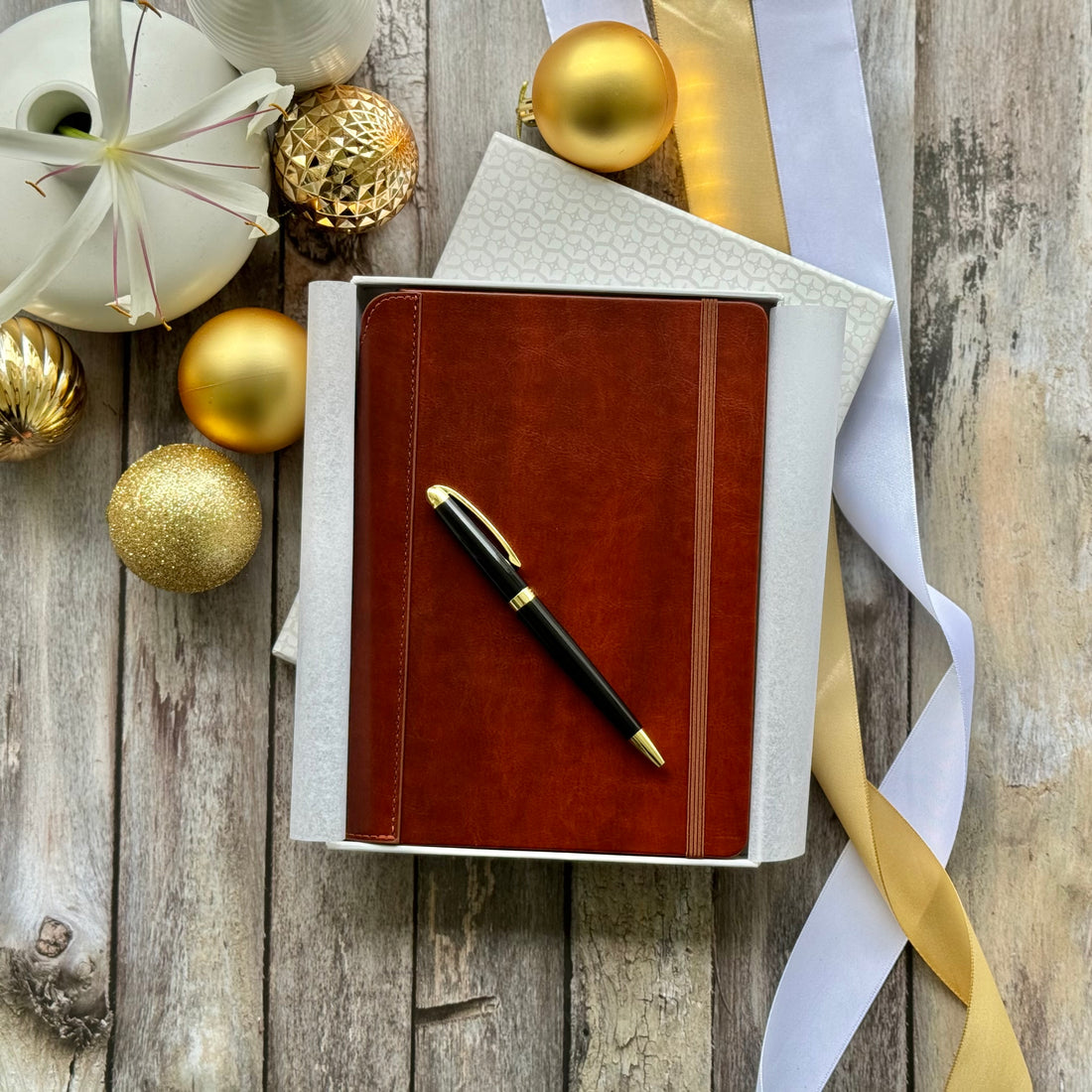 Why Journals Are the Must-Have Gift this Holiday Season